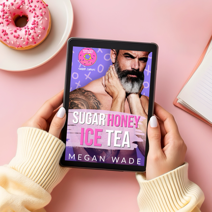 Sugar Honey Ice Tea: a BBW Romance (Sugar Curves Book 1)