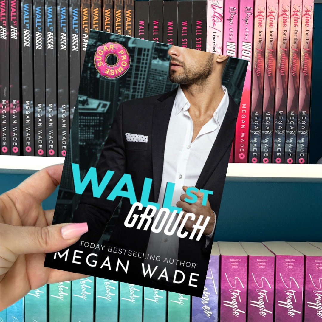 Wall St. Grouch: A billionaire/BBW romance (Curves of Wall St. Book 5)